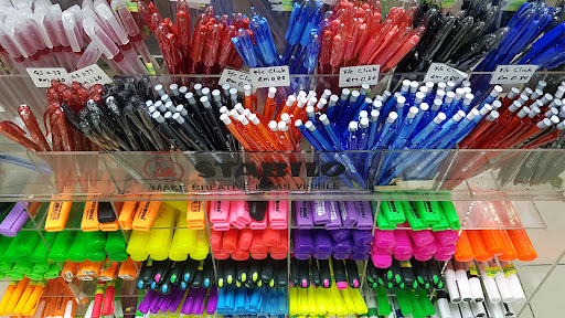 Paper n Clips Sdn Bhd (686747-A)