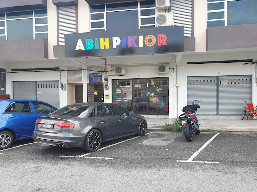 Abih Pikior T-shirt Printing DTG