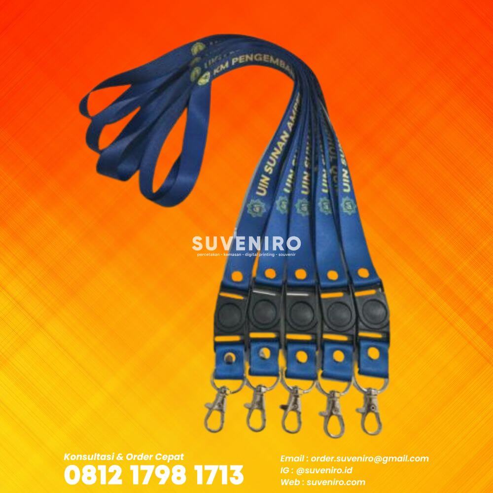 Percetakan Lanyard Premium di Kuantan – Kualiti Tinggi, Harga Berpatutan, Rekaan Kustom