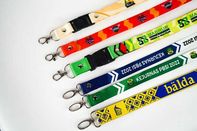 Cetak Lanyard Berkualiti di Marudi – Harga Berpatutan, Reka Bentuk Kreatif & Penghantaran Cepat