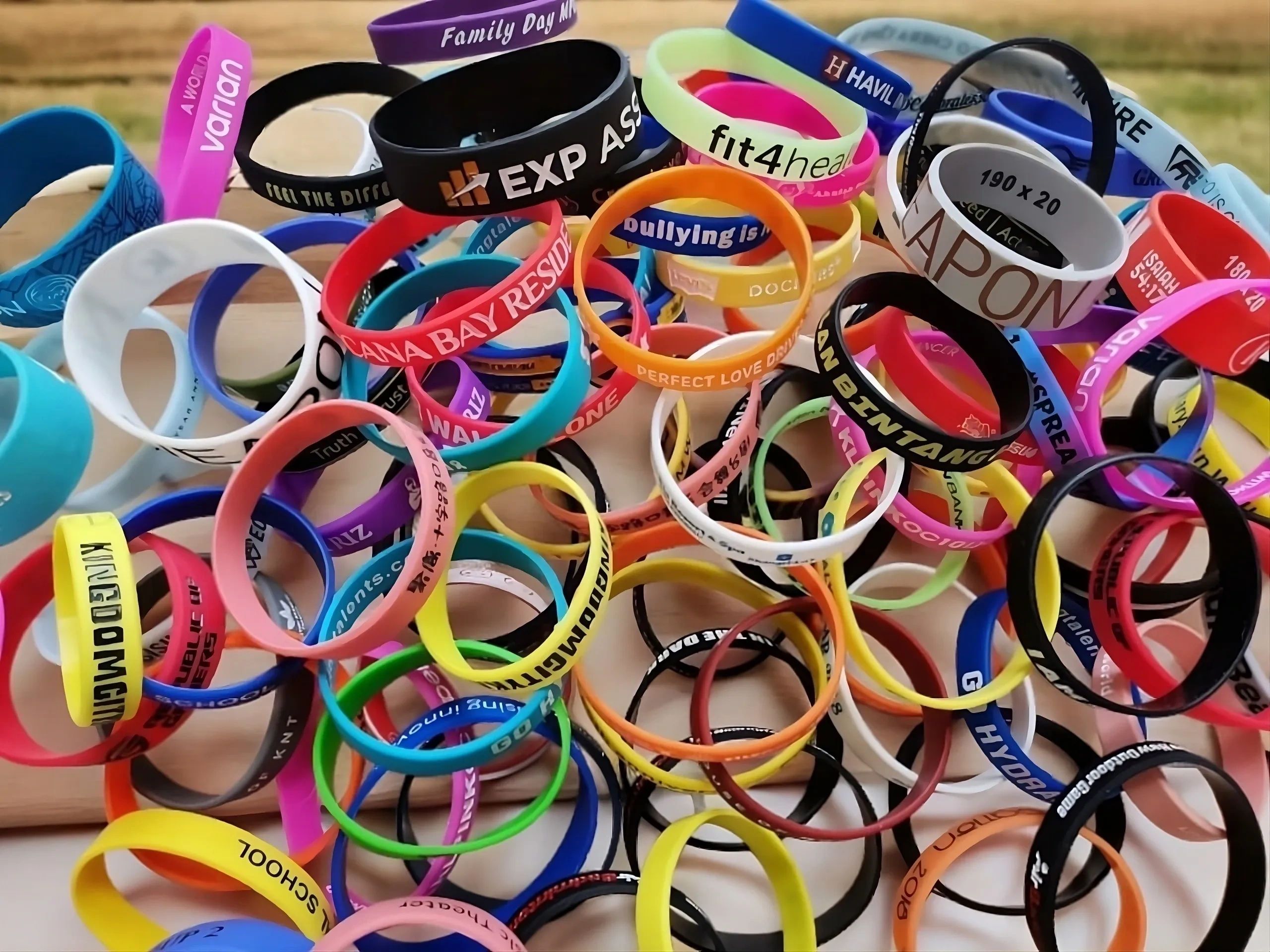 23 Wristband Malaysia - Ultra Tag Two Sdn Bhd | Kualiti Tinggi & Harga Berpatutan